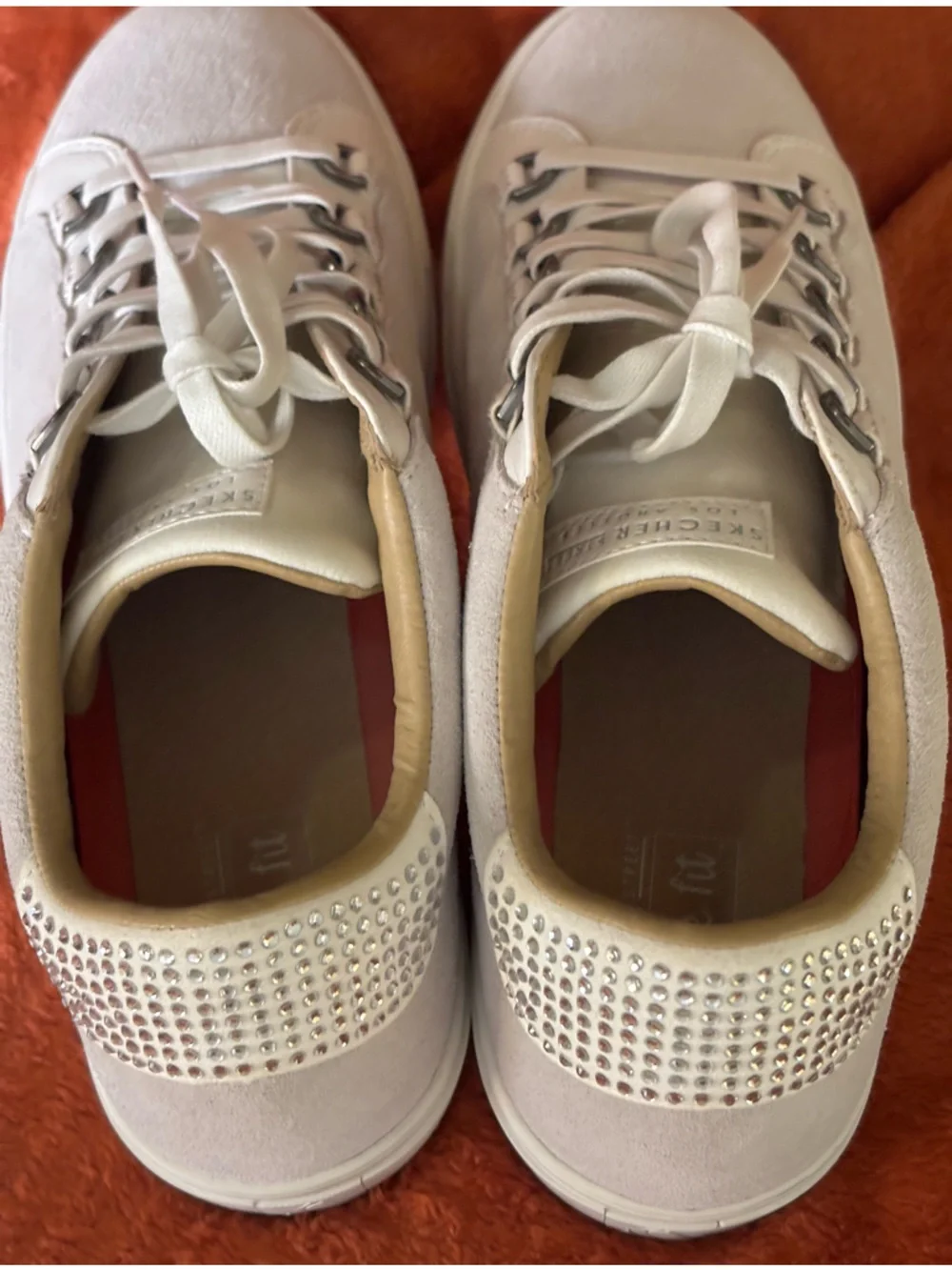 Skechers Street Los Angeles, Rise Fit line, Women’s size 10, Off-White color. - Picture 12 of 12